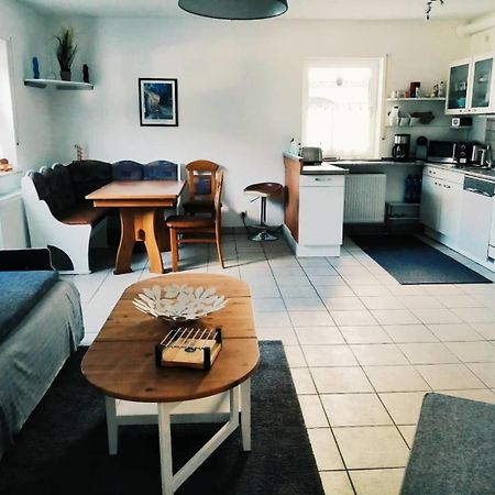 76 Qm Whg Im Eg Haus-Wohlfuehloase Vor Der Haustuer Apartment Gladenbach ภายนอก รูปภาพ
