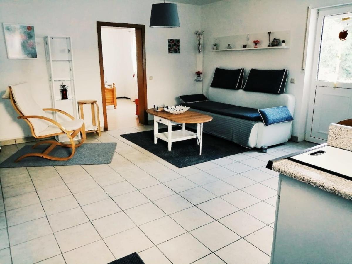 76 Qm Whg Im Eg Haus-Wohlfuehloase Vor Der Haustuer Apartment Gladenbach ภายนอก รูปภาพ